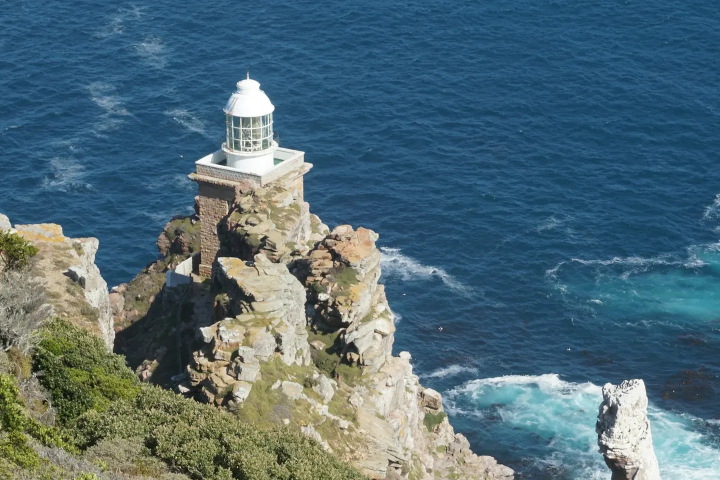 Cape Point’s Lower Light: How Cloud and Lightning Changed the Station