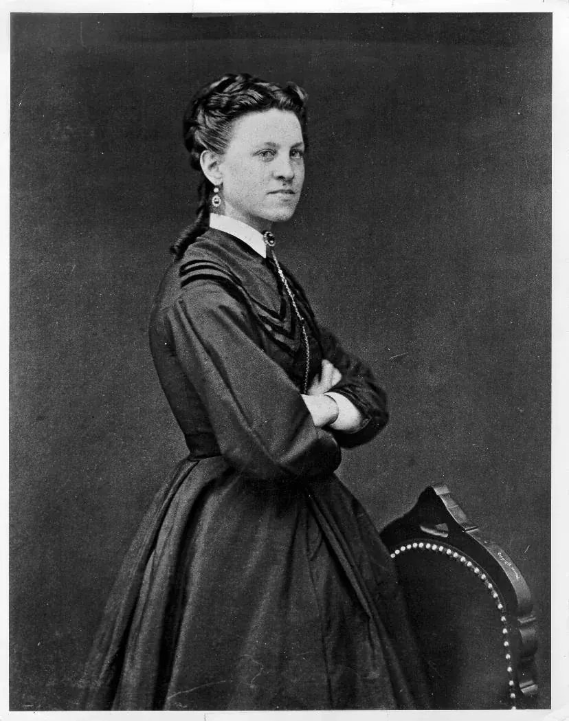 The Women Who Kept the Lights: Documented Careers, Not Legends